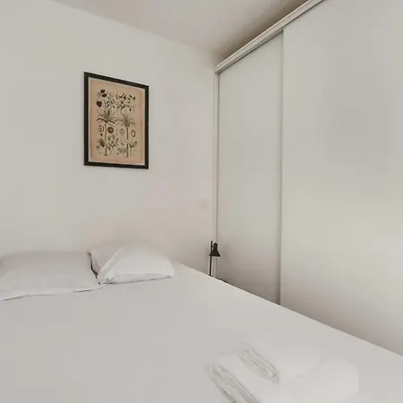 Apartamento Magnificent - 2br 6p - Rochechouart *